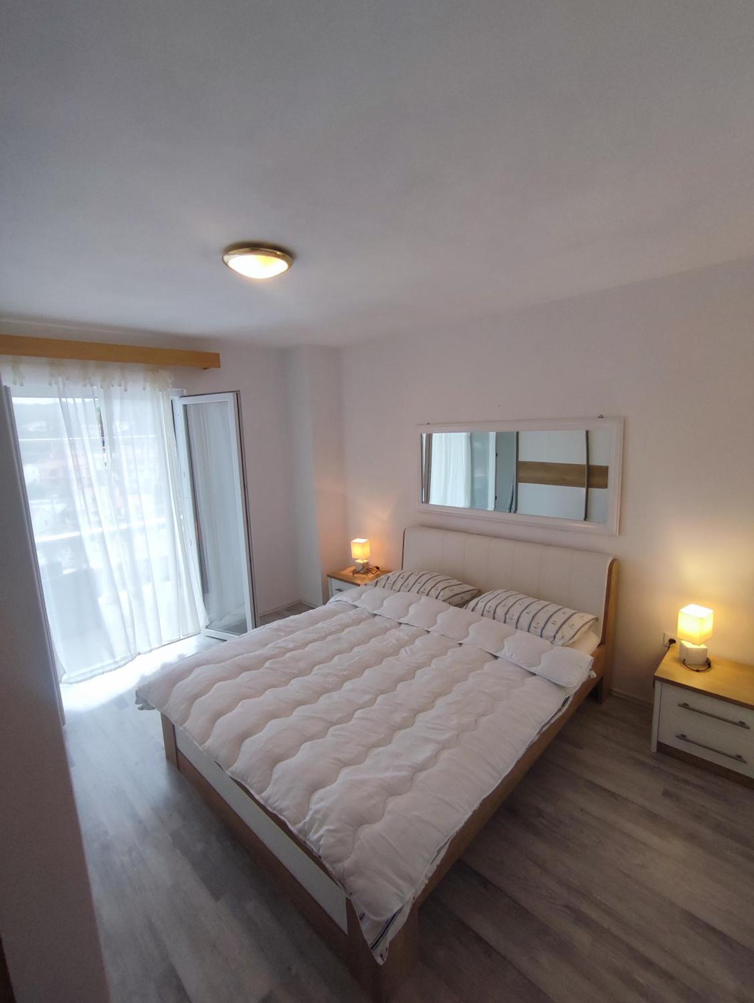 Apartments Laus Завалатіца Екстер'єр фото