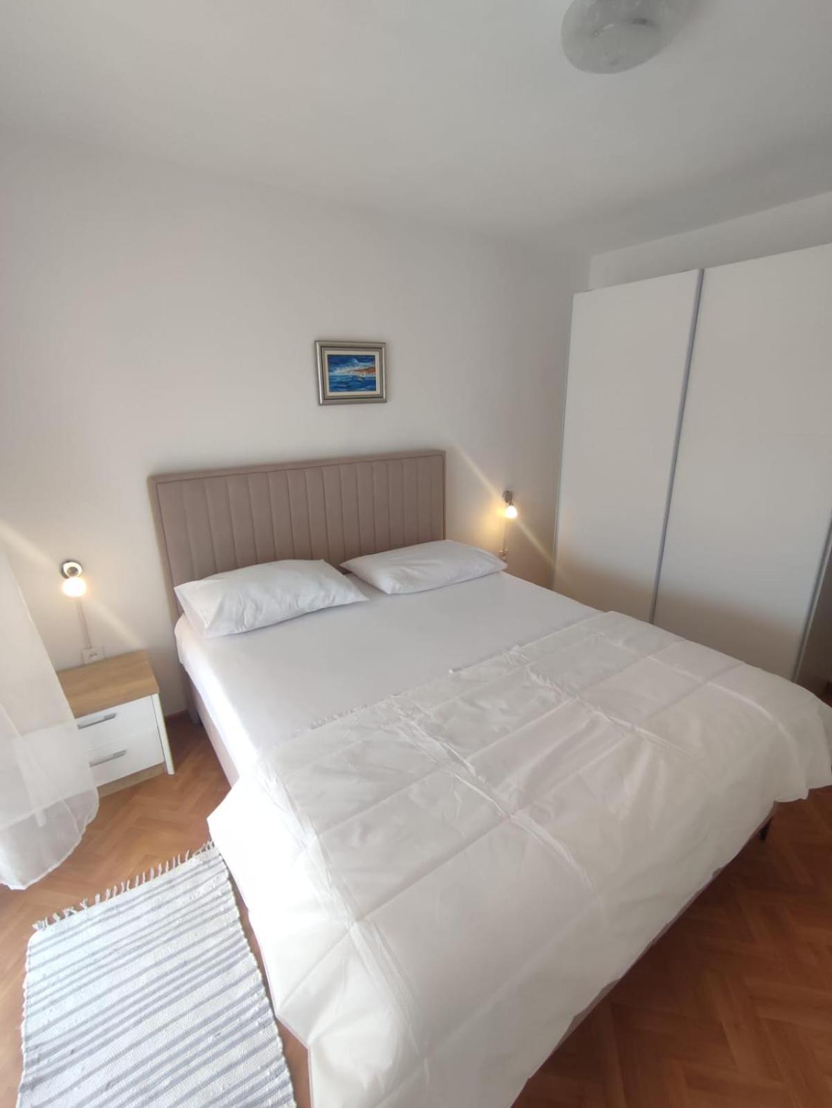 Apartments Laus Завалатіца Екстер'єр фото